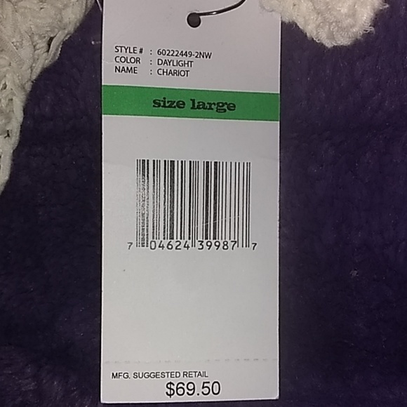 NWT Beautiful Top - Picture 4 of 5